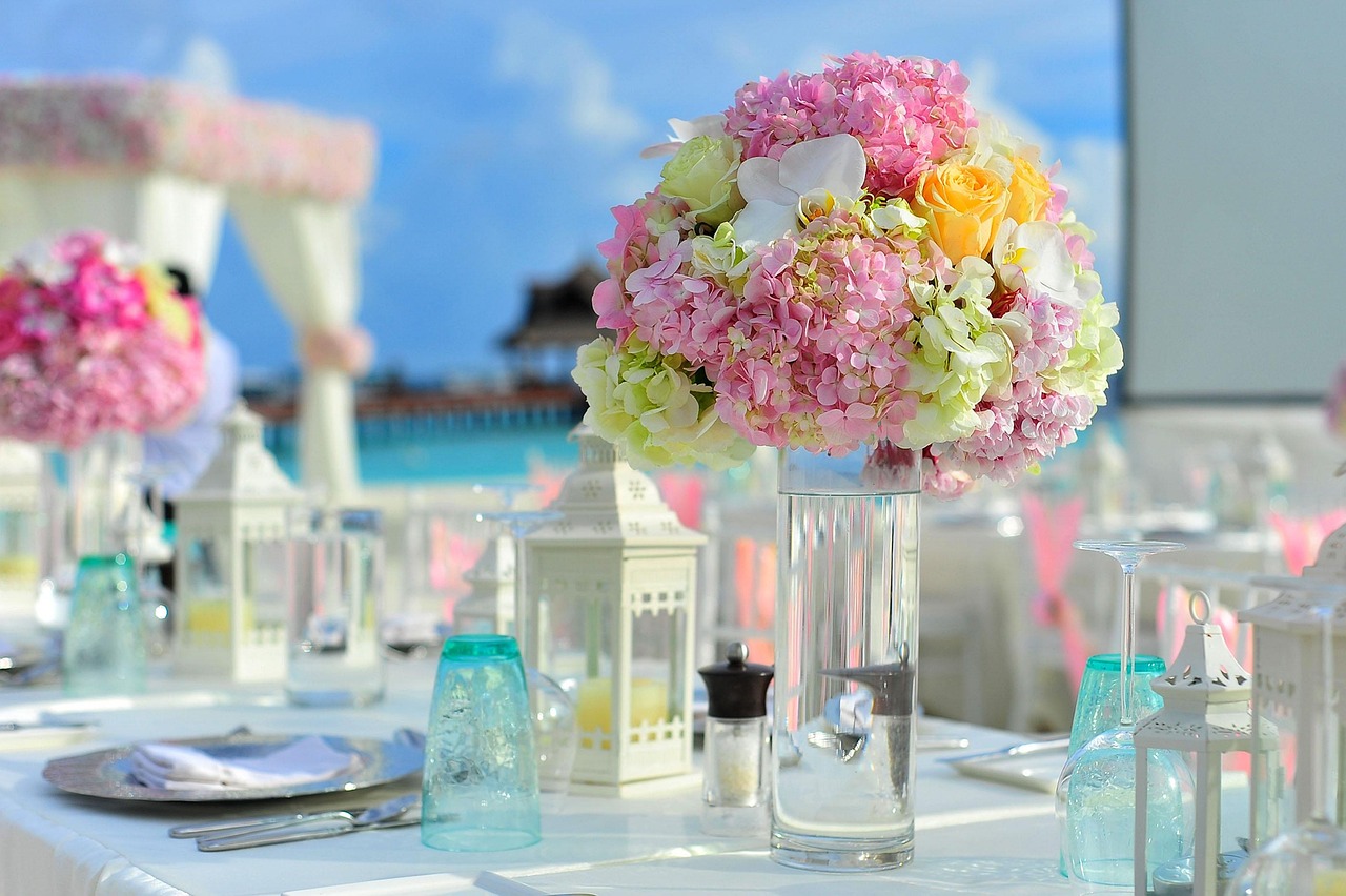 florist weekly arrangement office Saskatoon